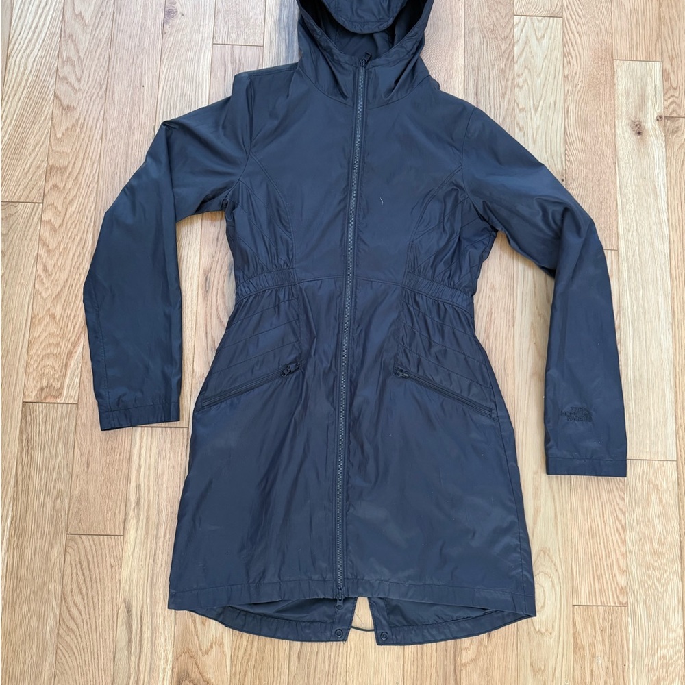 The North Face Women's Rissy 2 Hooded Water Repellant Raincoat